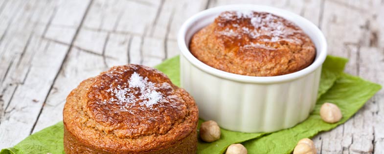 Wednesdayipe: Warm Pistachio Raspberry Cakes