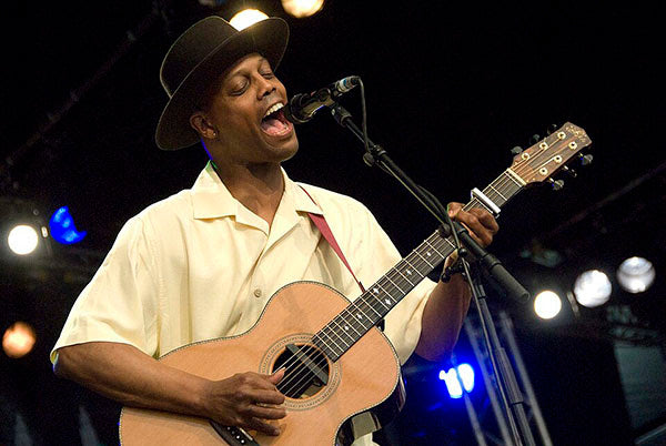 Music Friday: Eric Bibb Sings, ‘You’re a Diamond to Me’ in 2006’s ‘Shine On’