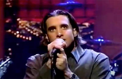 Music Friday: Creed's Scott Stapp Dreams of 'Golden Streets' in 1999's 'Higher'