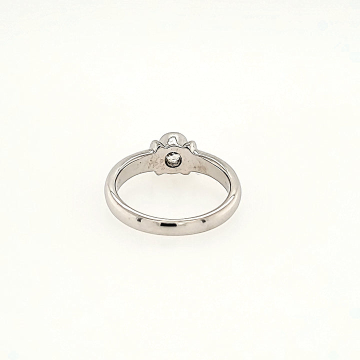 Diamond Solitaire Ring in 14k Gold