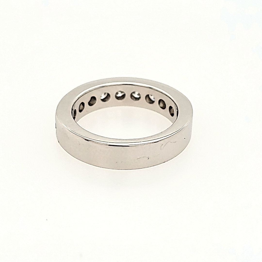 Channel Set Diamond Band in 14k Gold