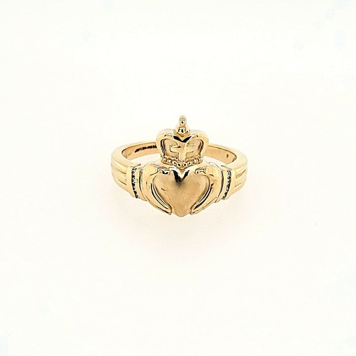 Claddagh Ring with Diamonds in 14k Gold