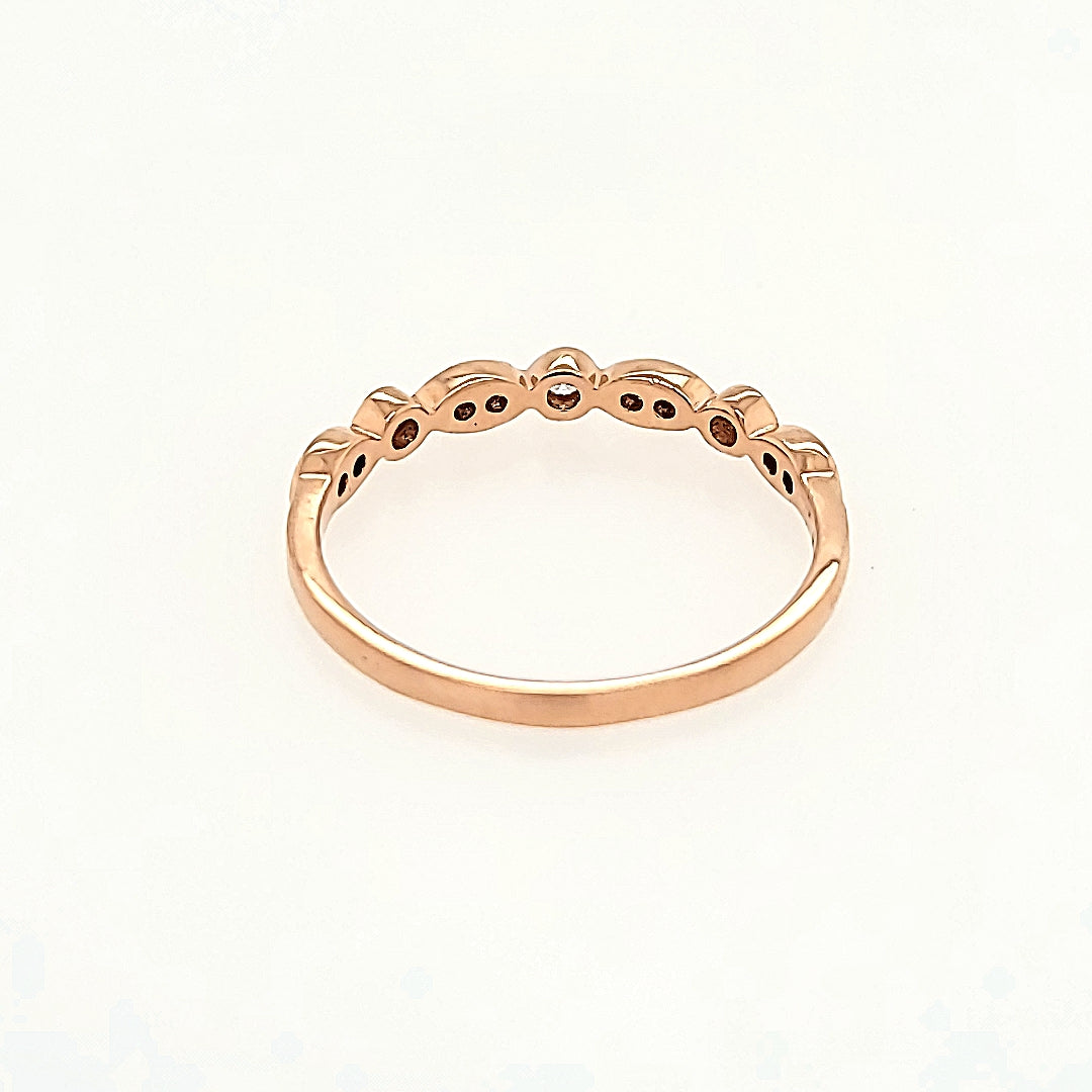 Geometric Diamond Band in 14k Gold