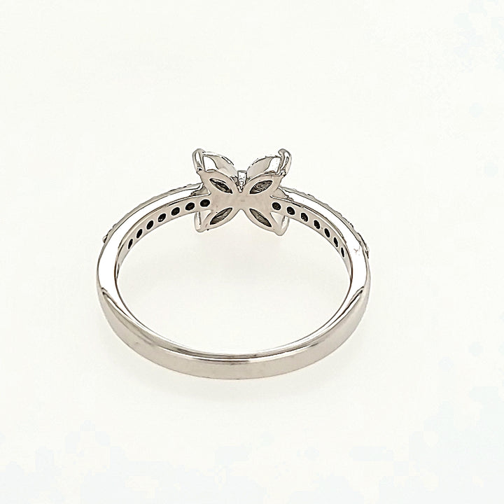Nature Inspired Diamond Ring in 14k Gold