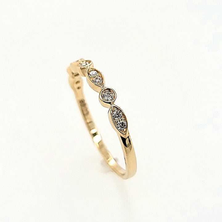 Geometric Diamond Band in 14k Gold