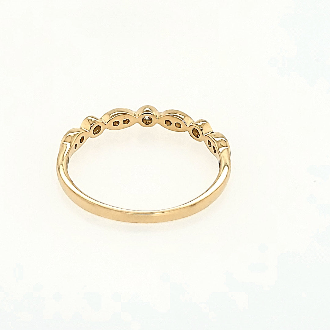 Geometric Diamond Band in 14k Gold