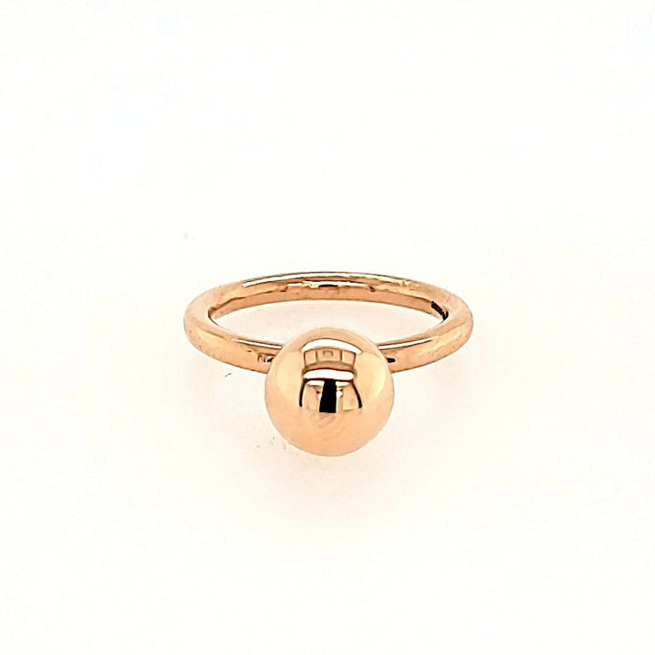 Handcrafted Ring in 18k Gold