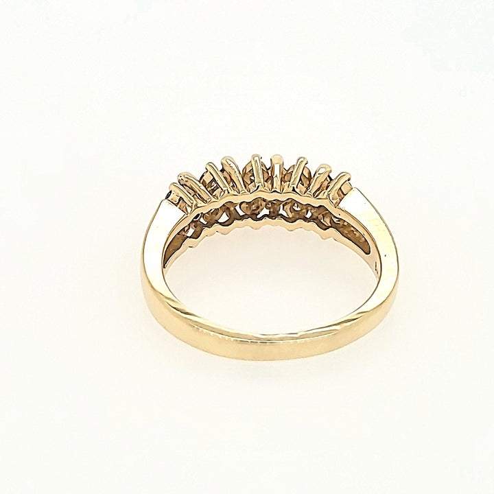 Sapphire Ring in 14k Gold