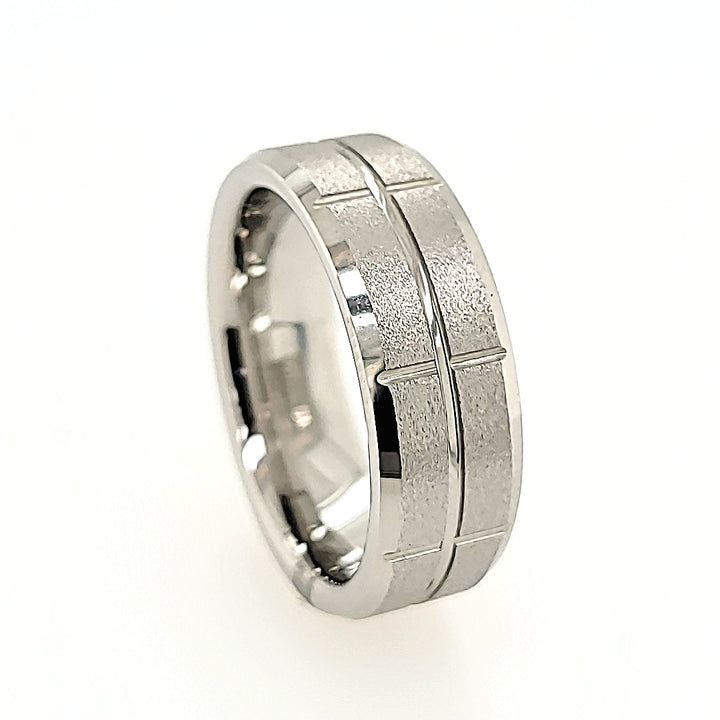 Serinium Ring with Stone Finish