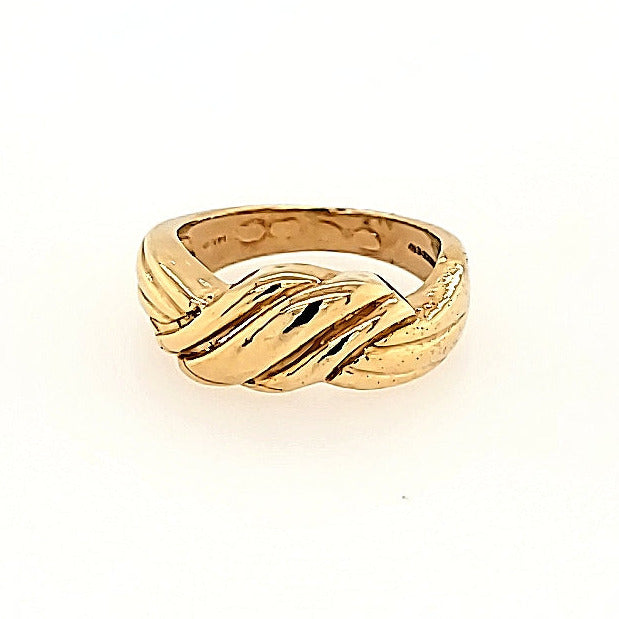 Knot Style Ring in 14k Gold