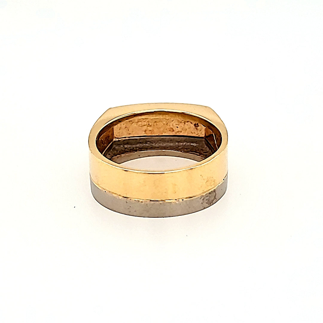 Handcrafted Wedding Band in 14k Gold