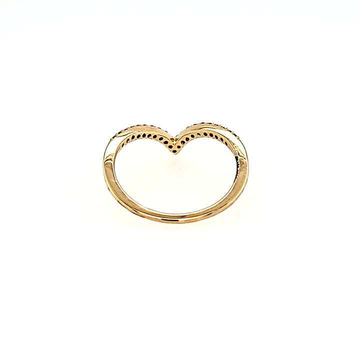 Diamond V Ring in 14k Gold