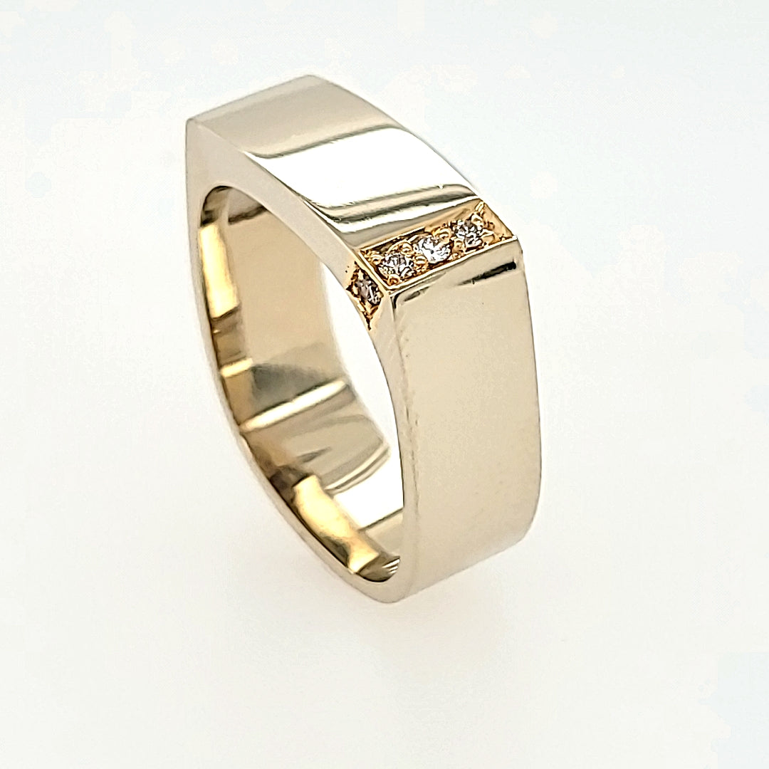 Men s Diamond Ring in 14k Gold