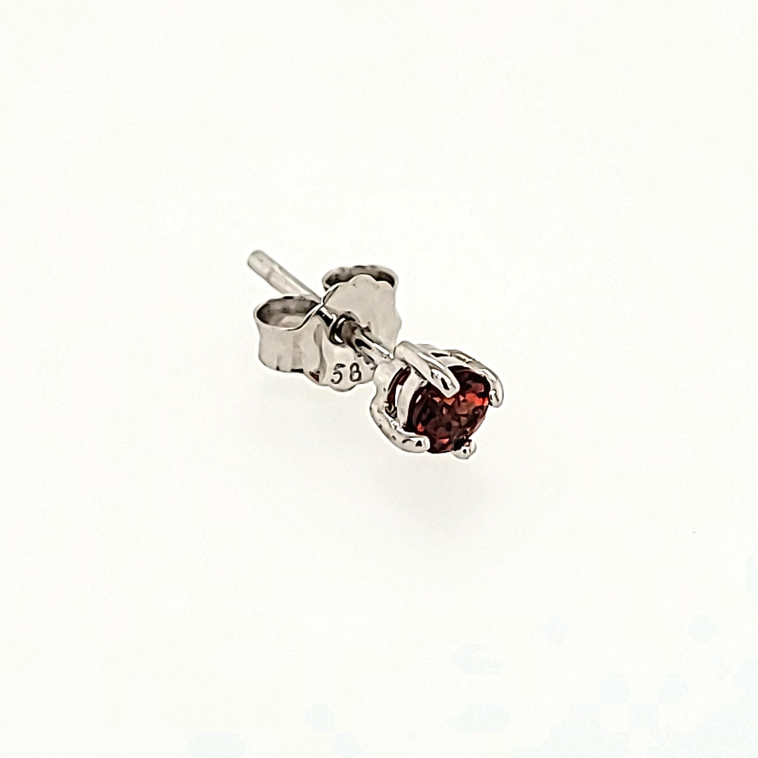 3mm Round Cut Garnet Studs in 14k Gold