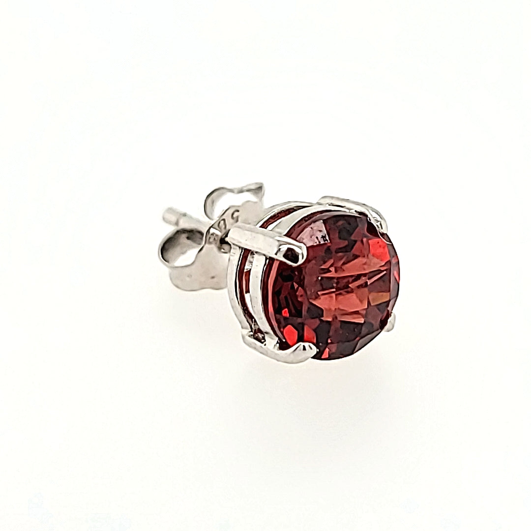 6mm Round Cut Garnet Studs in 14k Gold