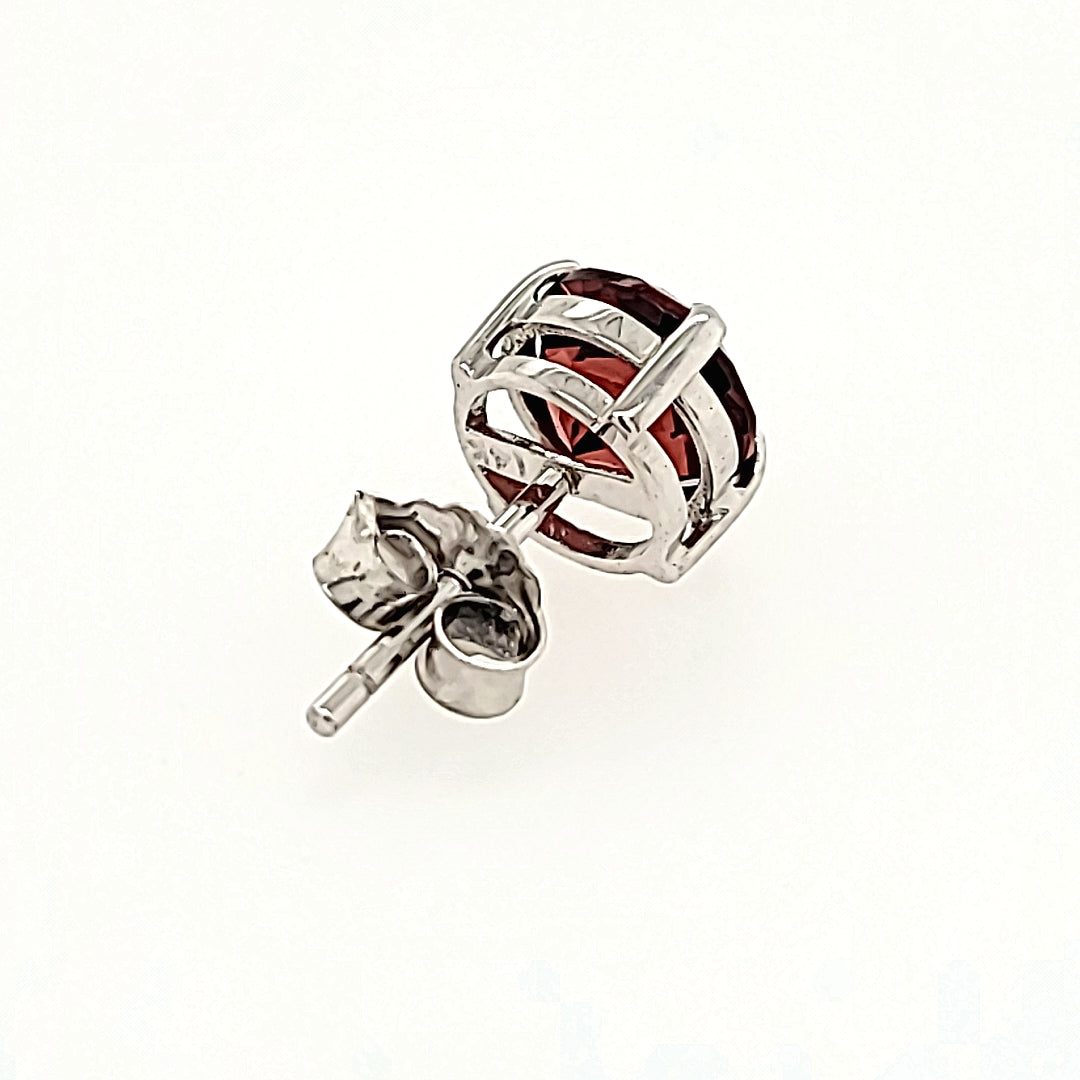 6mm Round Cut Garnet Studs in 14k Gold