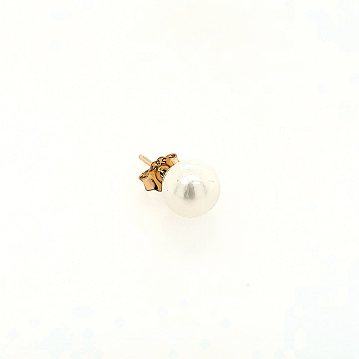 6.5mm Pearl Stud Earrings in 14k Gold