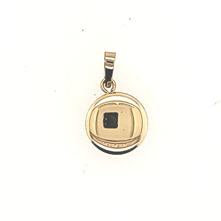 Circle Locket in 14k Gold