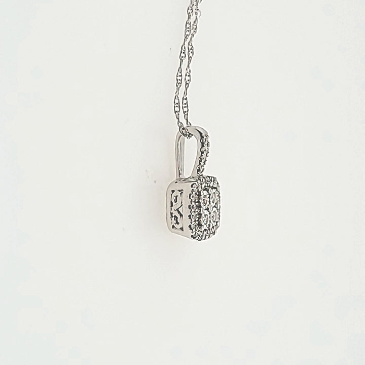 Diamond Halo Pendant in 14k Gold