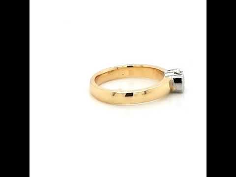 Solitaire Diamond Ring in 14k Gold